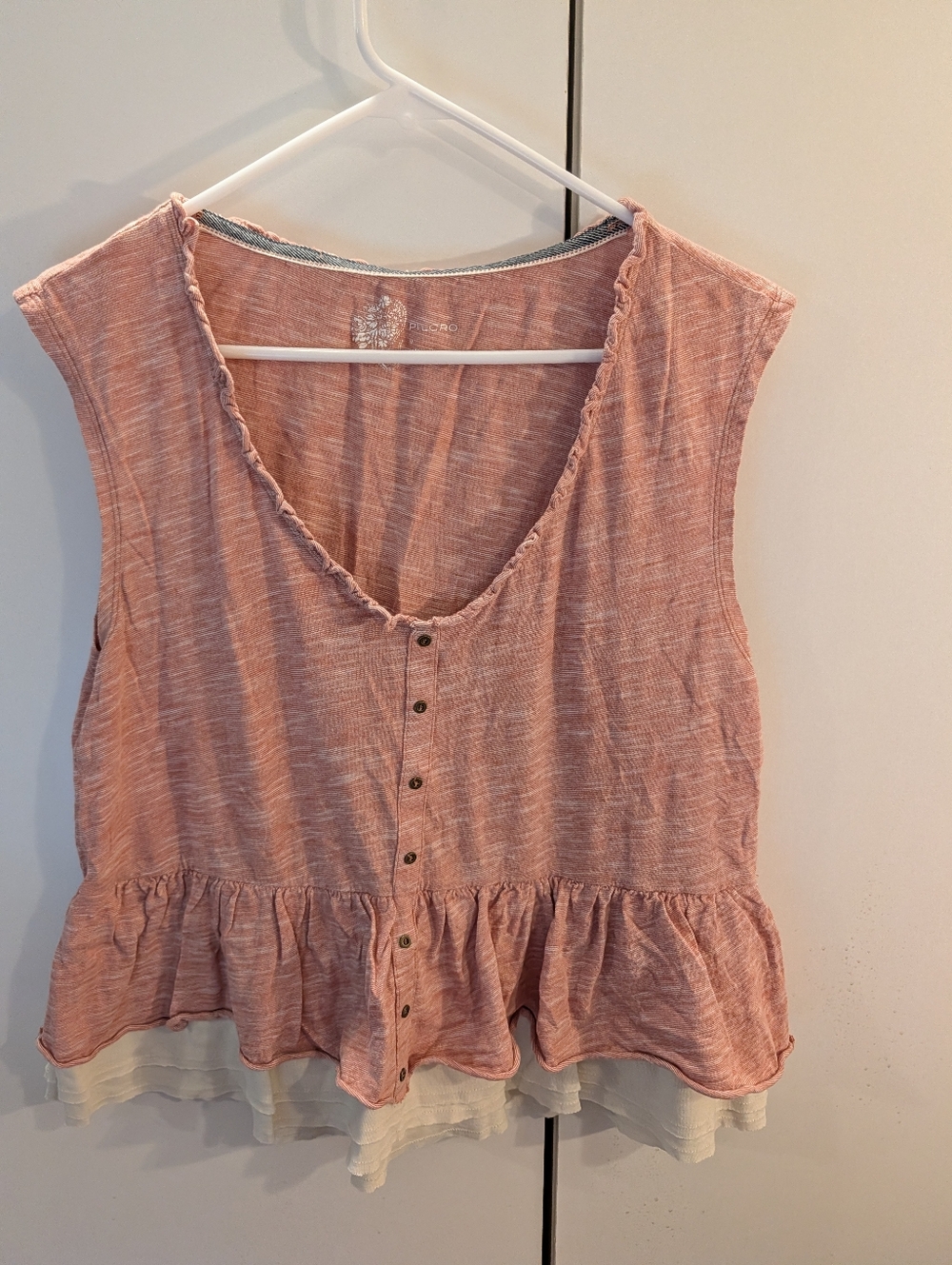 Pilcro Woman's Size Medium Sleeveless Pink Ruffled Button-Front Women’s Top